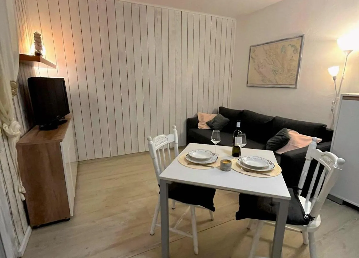 Apartments Pupa Povljana